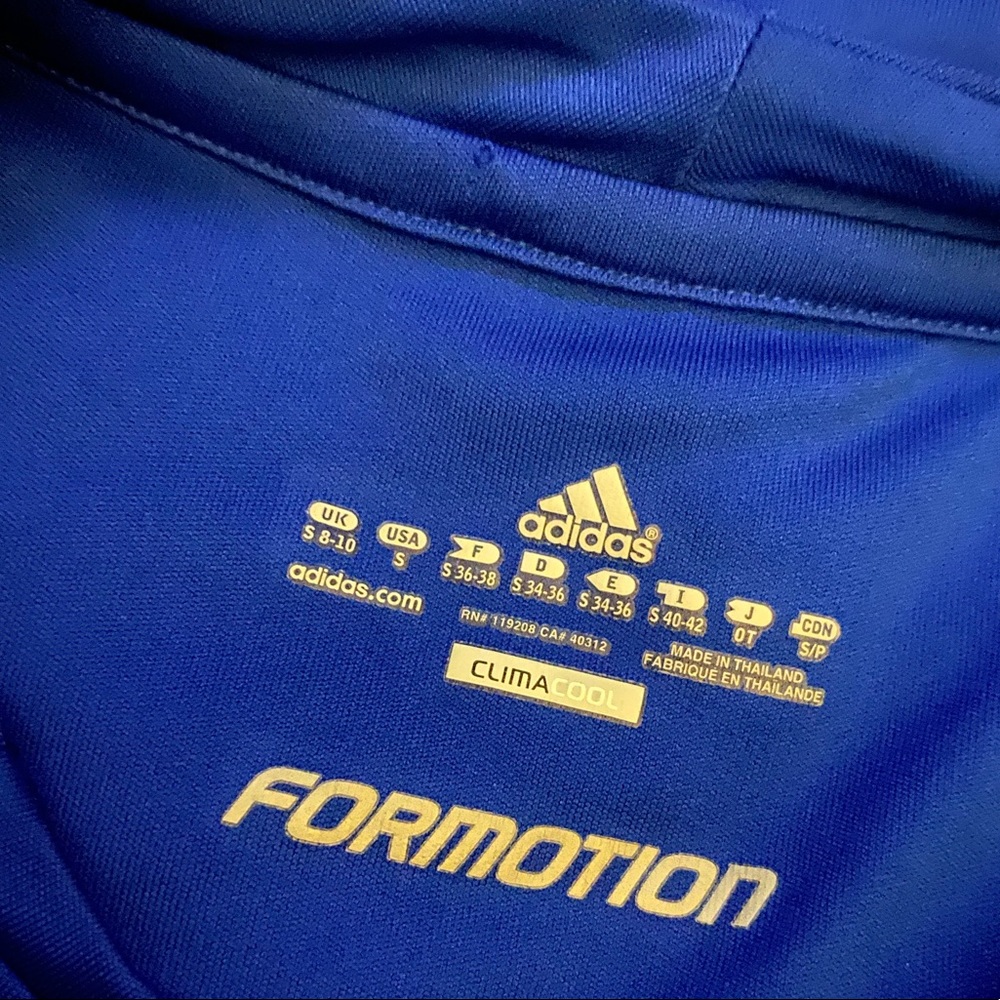 Workout top - Picture 3 of 3